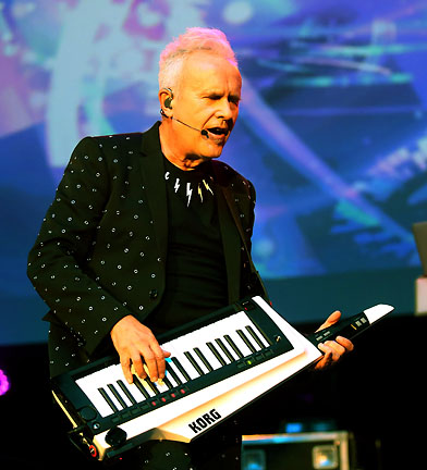 Howard Jones