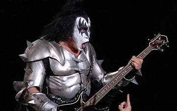 KISS