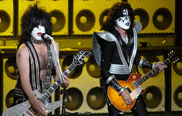 KISS