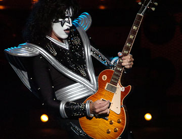 KISS