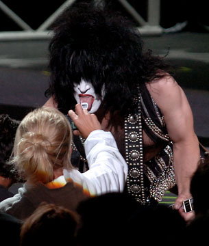 KISS