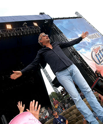 Kevin Costner & Modern West