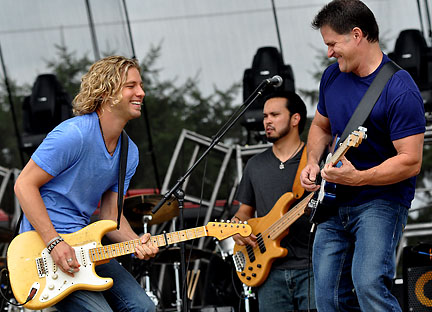 Casey James