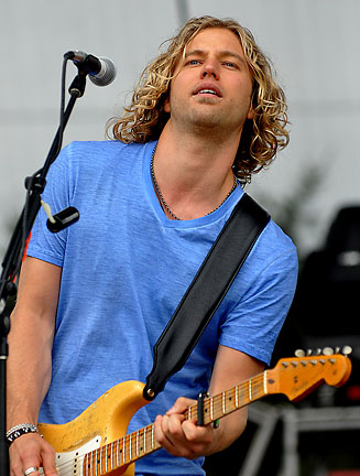 Casey James