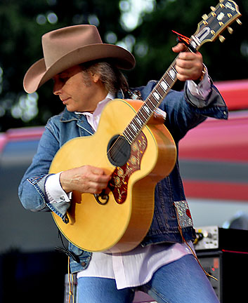 Dwight Yoakam