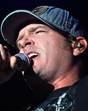 Jerrod Niemann