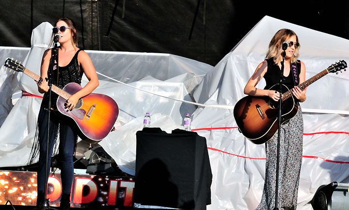 Maddie and Tae