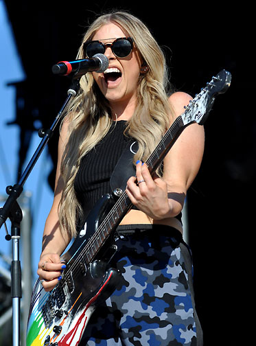 Lindsay Ell