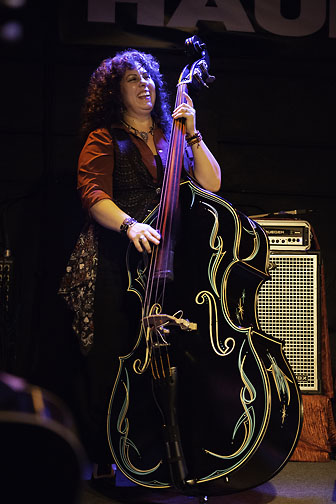 Squirrel Nut Zippers