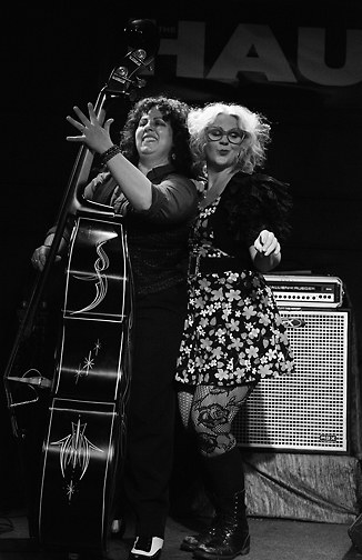 Squirrel Nut Zippers