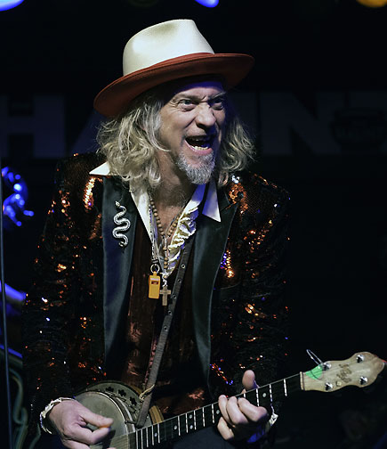 Squirrel Nut Zippers