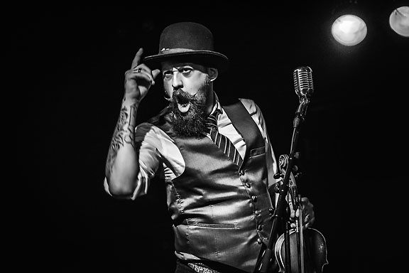 Squirrel Nut Zippers